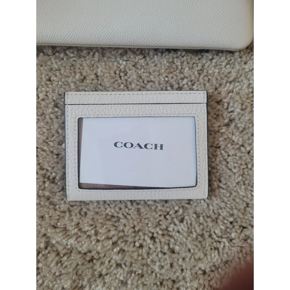 NWT Coach Authentic Chalk LRG CRN ZP‎ Wristlet & Wallet